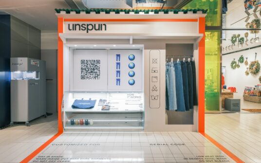 Sustainable & custom denim brand, unspun launches a holiday pop-up store at BELOWGROUND. 